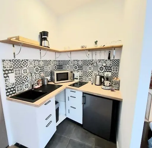 Apartment Confort #2, Proche Gare Et Commodites